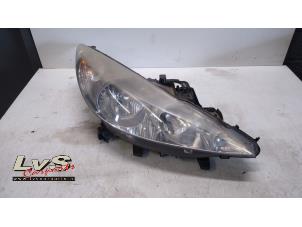 Used Headlight, right Peugeot 207/207+ (WA/WC/WM) 1.4 HDi Price € 60,00 Margin scheme offered by LvS Carparts
