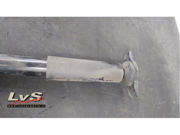 Rear shock absorber, left from a Volvo XC60 I (DZ) 2.0 D4 16V 2015