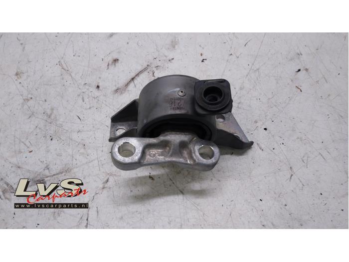 Used Engine mount Opel Corsa E 1.4 16V Price € 10,89 Inclusive VAT offered by LvS Carparts