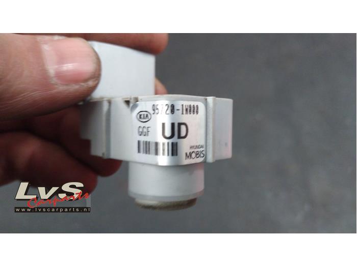 PDC Sensor from a Kia Rio III (UB) 1.2 CVVT 16V 2011