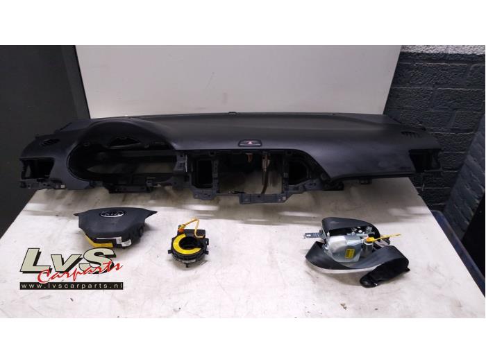Kia Picanto Vollzähligkeit Airbags Vorrat | ProxyParts.de