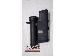 Intercooler Rohr van een Mercedes-Benz E (W211) 2.2 E-220 CDI 16V 2003