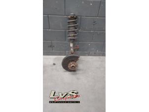 Used Front shock absorber rod, right Volkswagen Eos (1F7/F8) 2.0 TDI 16V Price € 125,00 Margin scheme offered by LvS Carparts