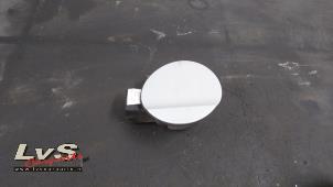 Used Tank cap cover Volkswagen Eos (1F7/F8) 2.0 TDI 16V Price € 30,00 Margin scheme offered by LvS Carparts