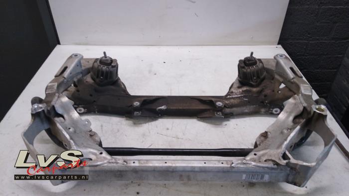 Used Subframe BMW 3 serie (E90) 320i 16V Price € 75,00 Margin scheme offered by LvS Carparts