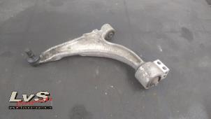 Used Front wishbone, left Opel Astra J Sports Tourer (PD8/PE8/PF8) 1.6 CDTI 16V Price € 25,00 Margin scheme offered by LvS Carparts
