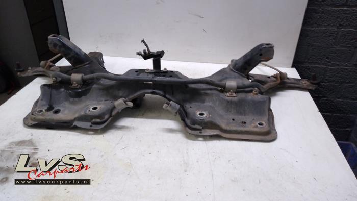 Usados Subchasis Opel Corsa E 1.4 Turbo 16V Precio € 45,00 Norma de margen ofrecido por LvS Carparts