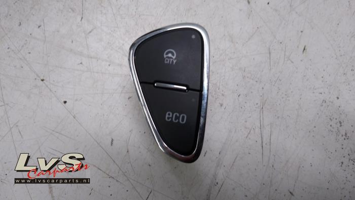 Gebrauchte Schalter Opel Corsa E 1.4 Turbo 16V Preis € 10,00 Margenregelung angeboten von LvS Carparts