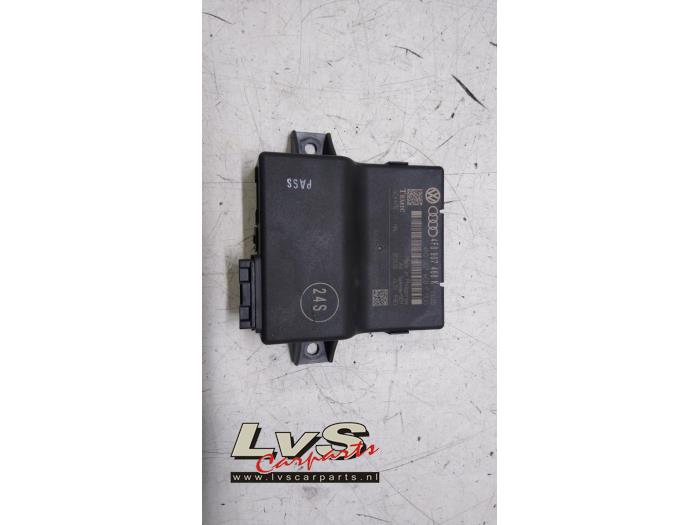 Modul gateway Audi A6 Avant (C6), 2005 / 2011 2.0 TDI 16V, Kombi, Diesel, 1.968cc, 125kW (170pk), FWD, CAHA, 2008-10 / 2011-08, 4F5 (Używany)
