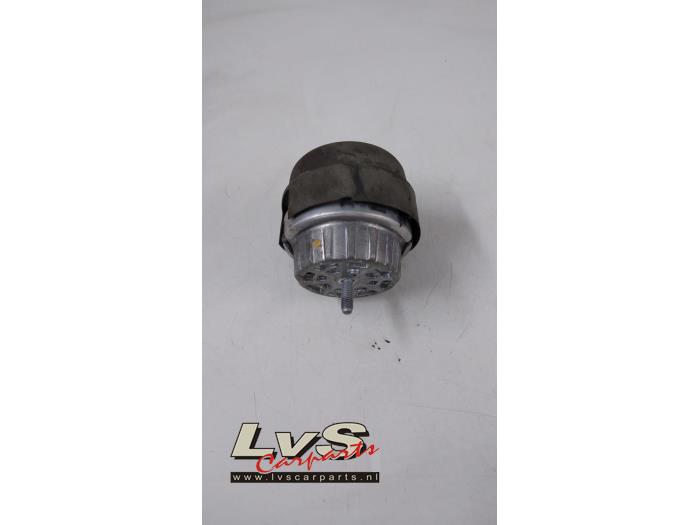 Used Engine mount Audi A6 Avant (C6) 2.0 TDI 16V Price € 35,00 Margin scheme offered by LvS Carparts