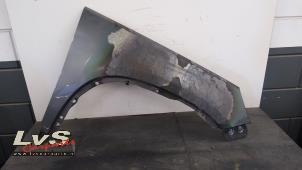 Used Front wing, right Volkswagen Tiguan (5N1/2) 1.4 TSI 16V Price € 50,00 Margin scheme offered by LvS Carparts