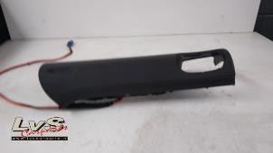 Used Right airbag (dashboard) Peugeot 206 CC (2D) 1.6 16V Price € 37,51 Margin scheme offered by LvS Carparts