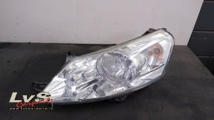 Used Headlight, left Peugeot Expert (G9) 1.6 HDi 90 Price € 60,50 Inclusive VAT offered by LvS Carparts
