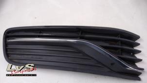 Used Bumper grille Volkswagen Polo VI (AW1) Price € 20,00 Margin scheme offered by LvS Carparts