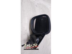 Used Wing mirror, left Peugeot Partner 1.9 D Price € 30,00 Margin scheme offered by LvS Carparts