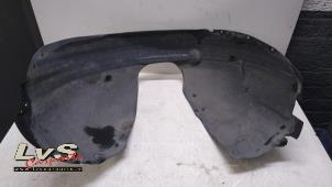 Usados Caja de rueda Volvo V50 (MW) 2.0 D 16V Precio € 20,00 Norma de margen ofrecido por LvS Carparts
