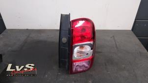 Used Taillight, right Dacia Duster (HS) 1.5 dCi Price € 55,00 Margin scheme offered by LvS Carparts
