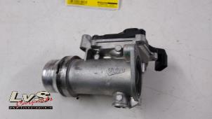 Used Throttle body Dacia Duster (HS) 1.5 dCi Price € 75,00 Margin scheme offered by LvS Carparts