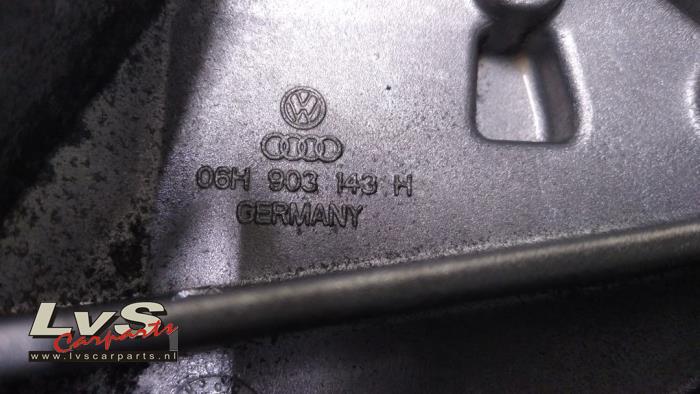 Soporte dinamo superior de un Audi Q5 (8RB) 2.0 TFSI 16V Quattro 2009