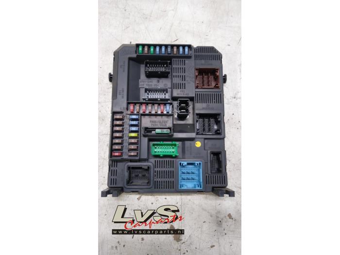 Used Body control computer Peugeot 208 I (CA/CC/CK/CL) 1.4 HDi Price € 95,00 Margin scheme offered by LvS Carparts