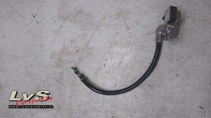Begagnade Batterisensor BMW 1 serie (F20) 120d 2.0 16V Pris € 19,00 Marginaltabell erbjuds av LvS Carparts