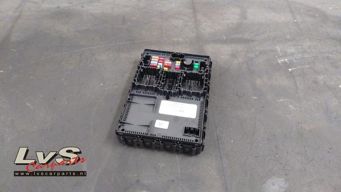 Used Body control computer Ford Fiesta 7 1.0 EcoBoost 12V Price € 75,00 Margin scheme offered by LvS Carparts