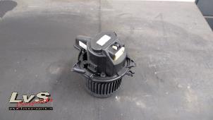 Used Heating and ventilation fan motor Renault Clio IV (5R) 1.5 Energy dCi 90 FAP Price € 50,00 Margin scheme offered by LvS Carparts
