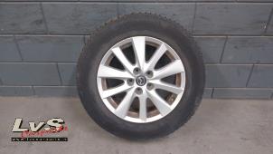 Usagé Jante + pneu d'hiver Mazda CX-5 (KE,GH) 2.2 SkyActiv-D 150 16V 2WD Prix € 125,00 Règlement à la marge proposé par LvS Carparts