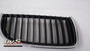 Used Grille BMW 3 serie Touring (E91) 318i 16V Price € 15,00 Margin scheme offered by LvS Carparts