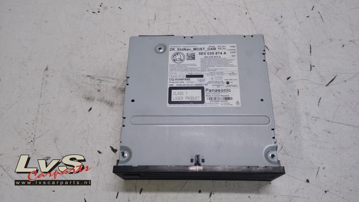 Gebrauchte Radio Modul Skoda Octavia Combi (5EAC) 1.6 TDI GreenTec 16V Preis € 295,00 Margenregelung angeboten von LvS Carparts