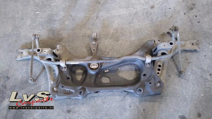 Used Subframe Skoda Octavia Combi (5EAC) 1.6 TDI GreenTec 16V Price € 125,00 Margin scheme offered by LvS Carparts