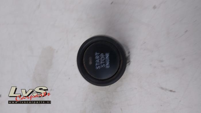 Start/Stopp Schalter sonstige van een Mazda CX-5 (KE,GH) 2.2 SkyActiv-D 150 16V 2WD 2015
