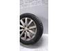 Wheel + tyre from a Mercedes-Benz A (W176) 1.6 A-180 16V 2014