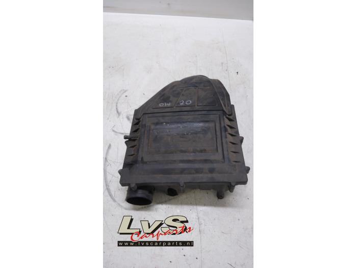 Gebrauchte Luftfiltergehäuse Volkswagen Polo VI (AW1) 1.0 TSI 12V BlueMotion Preis € 29,00 Margenregelung angeboten von LvS Carparts
