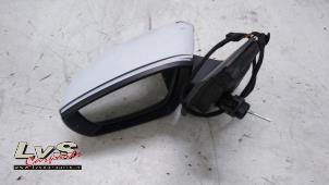 Used Wing mirror, right Volkswagen Polo V (6R) 1.2 12V Price € 45,00 Margin scheme offered by LvS Carparts