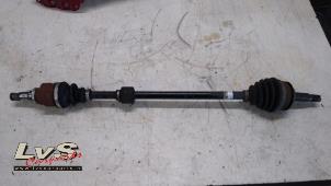 Used Front drive shaft, right Toyota Yaris III (P13) 1.33 16V Dual VVT-I Price € 100,00 Margin scheme offered by LvS Carparts
