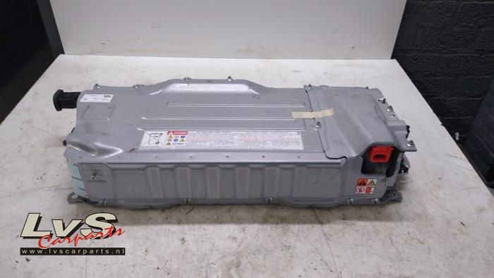 Battery (Hybrid) from a Toyota Yaris IV (P21/PA1/PH1) 1.5 12V Hybrid 2021