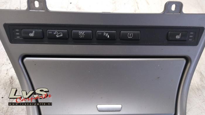 Askkopp, fram från en BMW X3 (E83) 2.0d 16V 2005