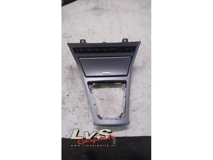 Begagnade Askkopp, fram BMW X3 (E83) 2.0d 16V Pris € 75,00 Marginaltabell erbjuds av LvS Carparts