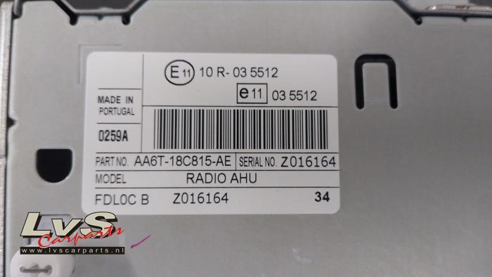 Radioodtwarzacz CD z Ford Fiesta 6 (JA8) 1.25 16V 2011