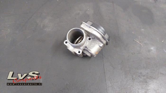 Usagé Boîtier accélérateur Peugeot 208 I (CA/CC/CK/CL) 1.4 HDi Prix € 15,00 Règlement à la marge proposé par LvS Carparts