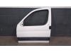 Door 2-door, left from a Citroen Berlingo, 2008 / 2018 1.6 Hdi 75 16V Phase 1, Delivery, Diesel, 1.560cc, 55kW (75pk), 9HT; 9HW; DV6BTED4; DV6BUTED4, 2008-04 / 2011-11 2009