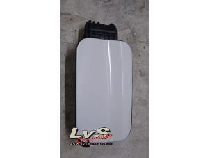 Used Tank cap cover Peugeot Partner (EF/EU) 1.6 BlueHDI 75 Price € 40,00 Margin scheme offered by LvS Carparts