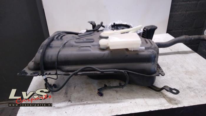 Tuyau D'arrivée De Carburant Pour Peugeot Partner – Pièce Neuve Référence 1019.14 – Rigide