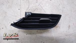 Used Dashboard vent Opel Corsa F (UB/UH/UP) 1.2 12V 75 Price € 20,00 Margin scheme offered by LvS Carparts