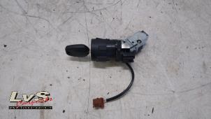 Used Ignition lock + key Opel Corsa F (UB/UP) 1.2 12V 75 Price € 18,00 Margin scheme offered by LvS Carparts