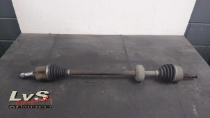Used Front drive shaft, right Dacia Lodgy (JS) 1.2 TCE 16V Price € 75,00 Margin scheme offered by LvS Carparts