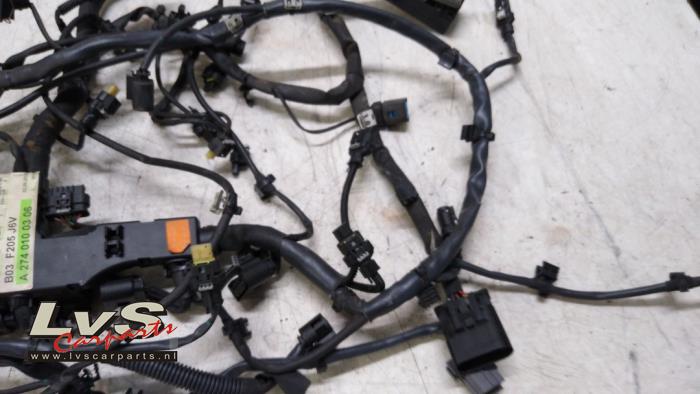 Wiring harness from a Mercedes-Benz C (W205) C-180 1.6 16V 2018