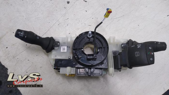 Interruptor combinado columna de dirección de un Renault Master IV (EV/HV/UV/VA/VB/VD/VF/VG/VJ) 2.3 dCi 150 16V FWD 2020