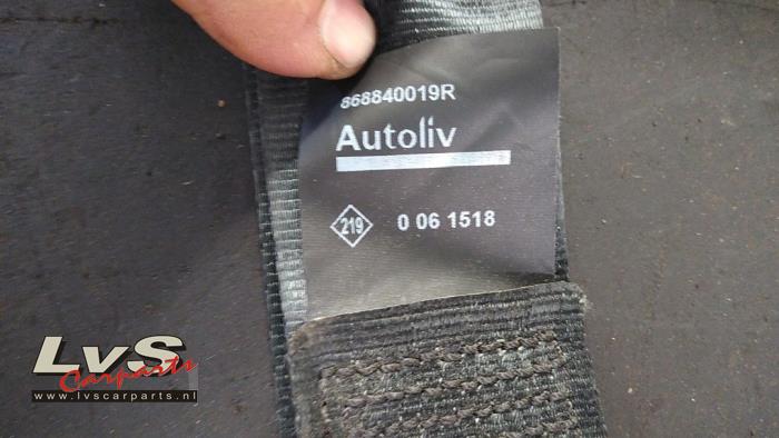 Ceinture de sécurité avant droite d'un Renault Master IV (EV/HV/UV/VA/VB/VD/VF/VG/VJ) 2.3 dCi 150 16V FWD 2020